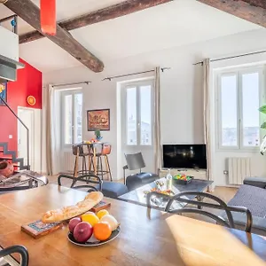 Apartment Le Loft Du Panier Design Vue Imprenable, Marseille
